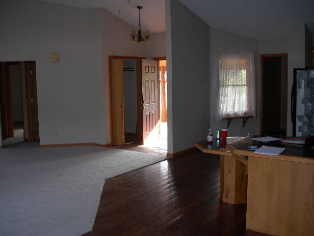 16155 King Road Danvers, IL 61732 - Photo 6 of 10
