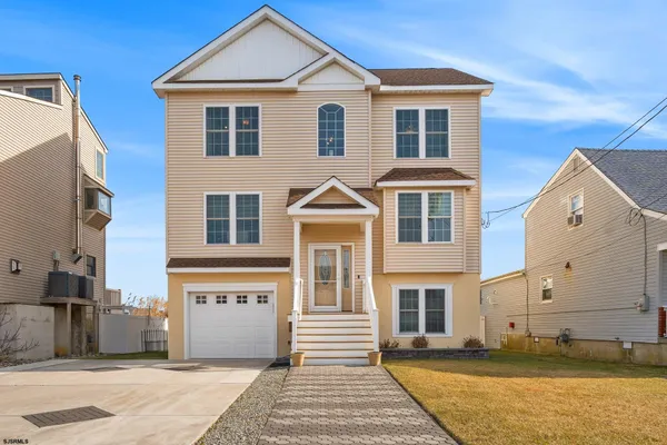 $979,000 | 9 Cummings Place, Brigantine, NJ 08203