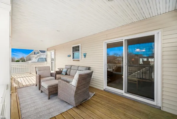 $979,000 | 9 Cummings Place, Brigantine, NJ 08203