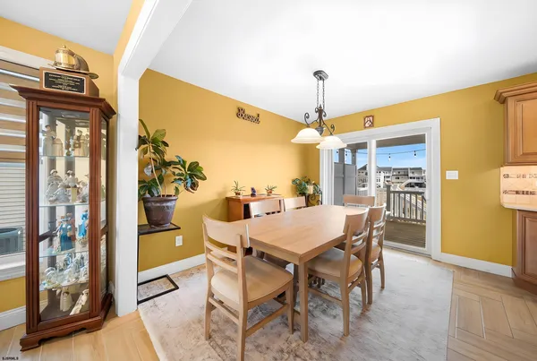 $979,000 | 9 Cummings Place, Brigantine, NJ 08203