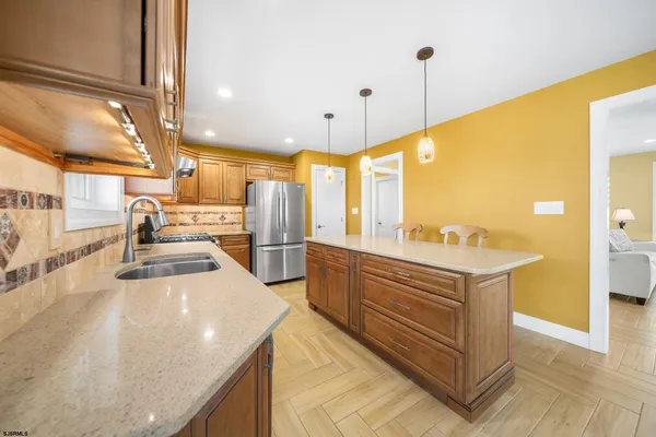 $979,000 | 9 Cummings Place, Brigantine, NJ 08203