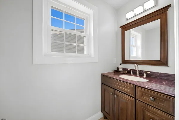 $979,000 | 9 Cummings Place, Brigantine, NJ 08203