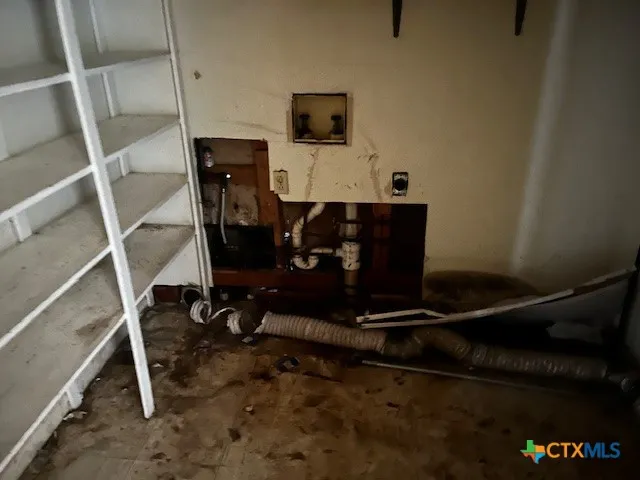 an empty room with closet