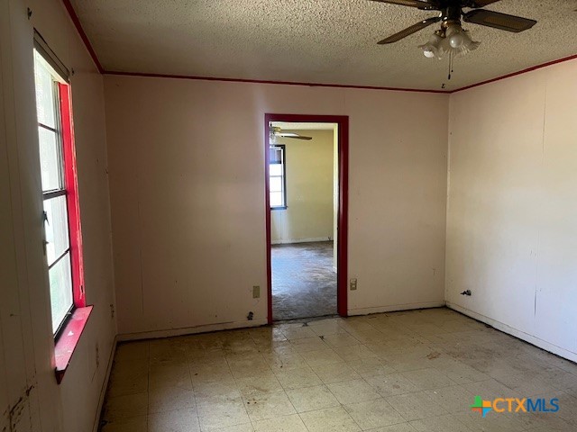 228 Carroll Drive Gatesville, TX 76528 - Photo 8 of 41