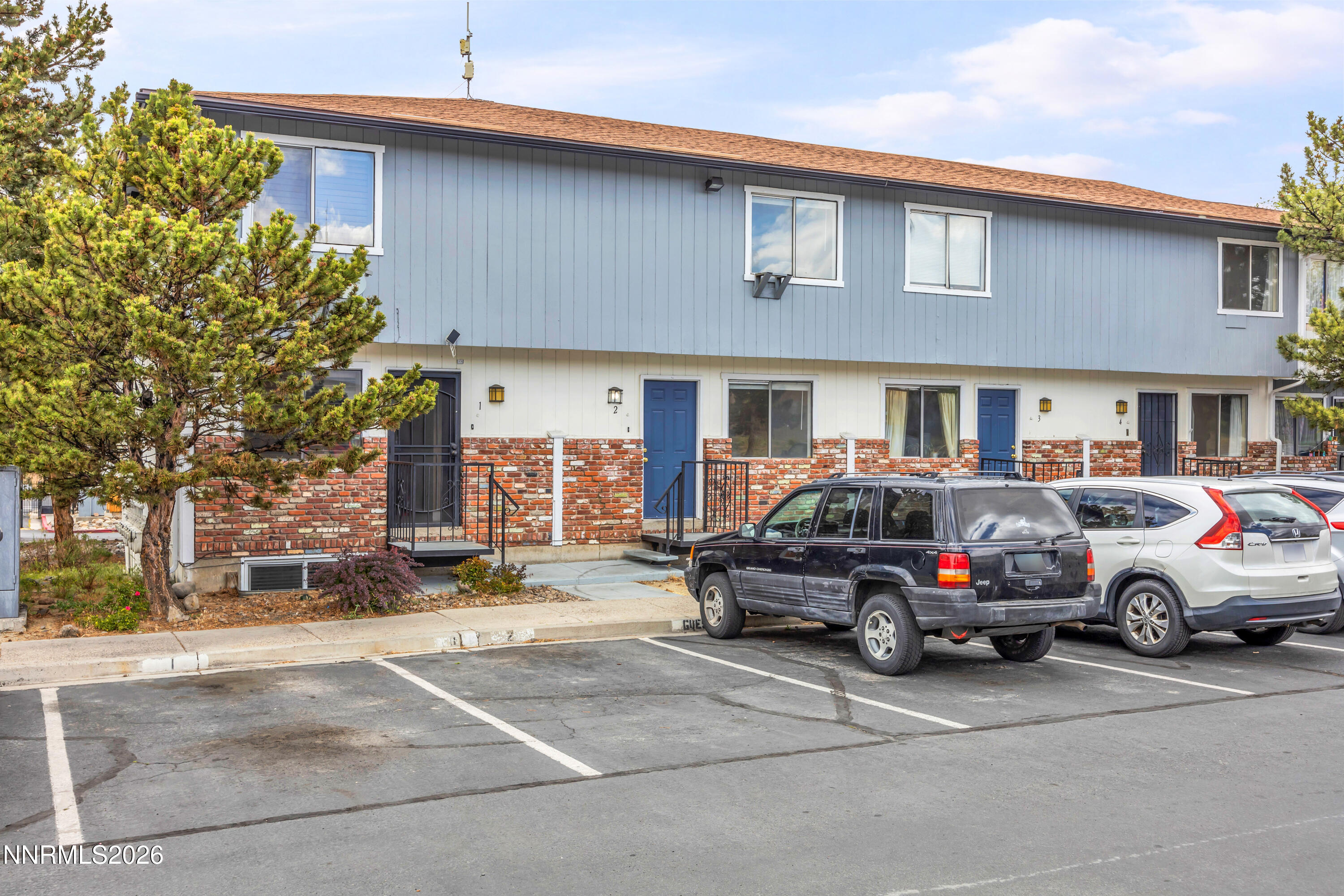 1414 East 9th Street, Unit 2 Reno, NV 89512 - Photo 2 of 31 5_img_8822