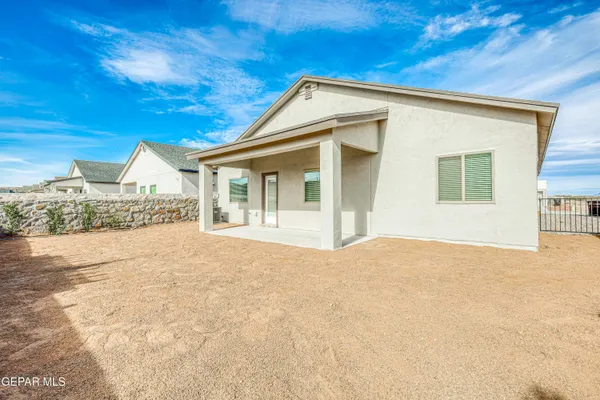 $347,550 | 6056 Tin Hl Street, Santa Teresa, NM 88008