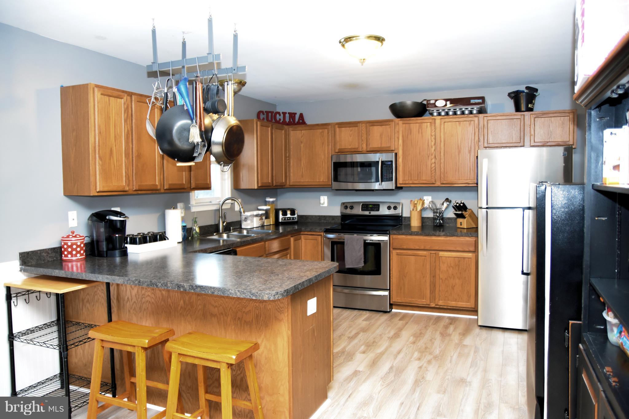 10043 Meetze Road Midland, VA 22728 - Photo 3 of 39 kitchen looking from dining area