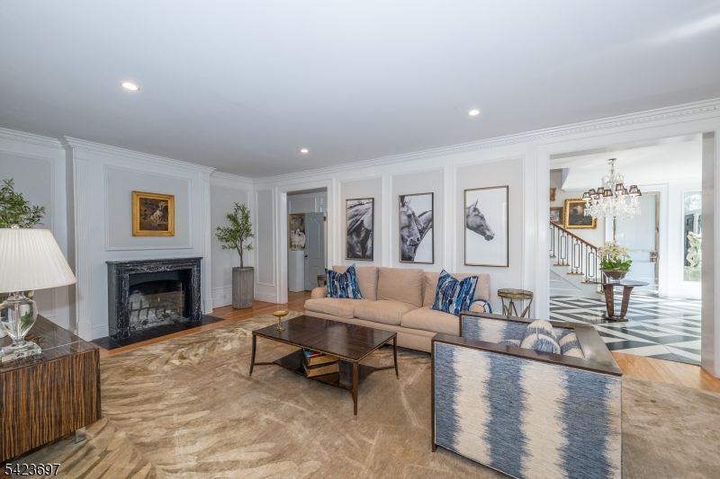 45 Village Road New Vernon, NJ 07976 - Photo 4 of 45