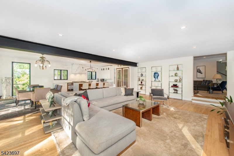 45 Village Road New Vernon, NJ 07976 - Photo 10 of 45