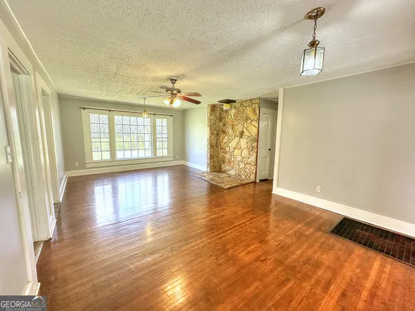 $279,000 | 129 Mallory Drive, LaGrange, GA 30241