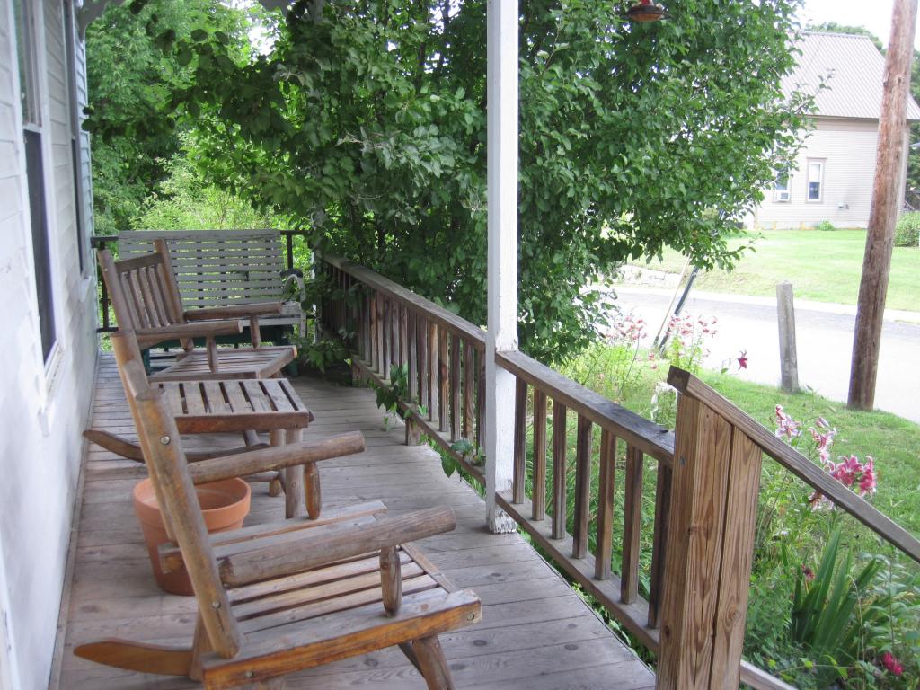 153 Spring Street Hardwick, VT 05843 - Photo 15 of 16 Gallery Image 15