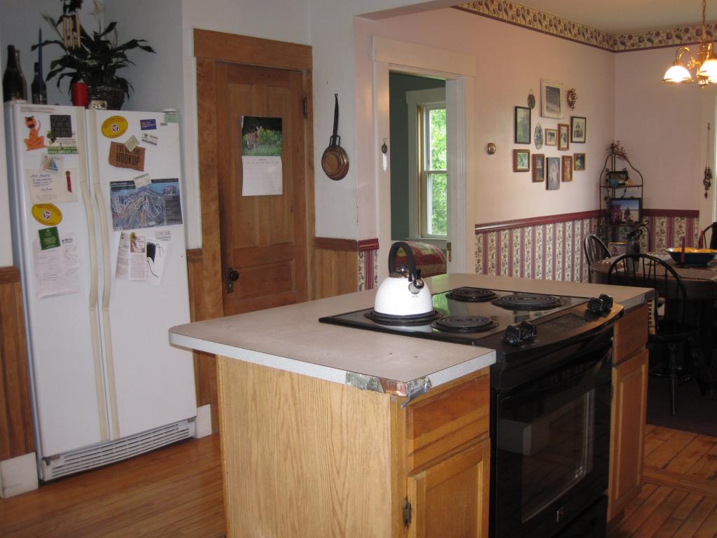 153 Spring Street Hardwick, VT 05843 - Photo 7 of 16 Gallery Image 7