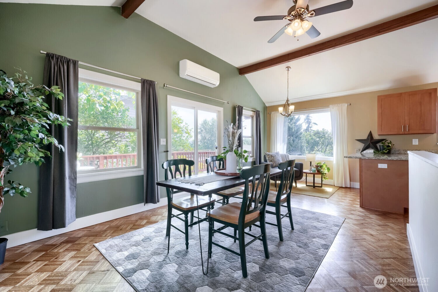 909 Southwest Langston Road Renton, WA 98057 - Photo 8 of 22 Gallery Image 8