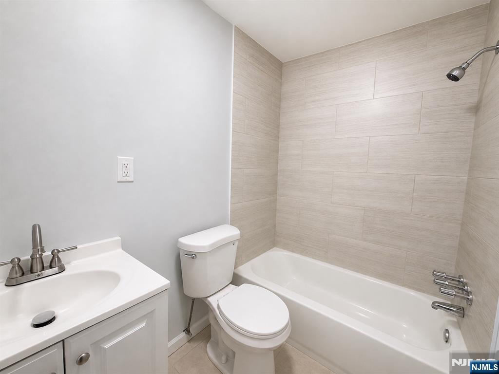 227 Patterson Street, Unit 2F Harrison, NJ 07029 - Photo 12 of 12 Gallery Image 12