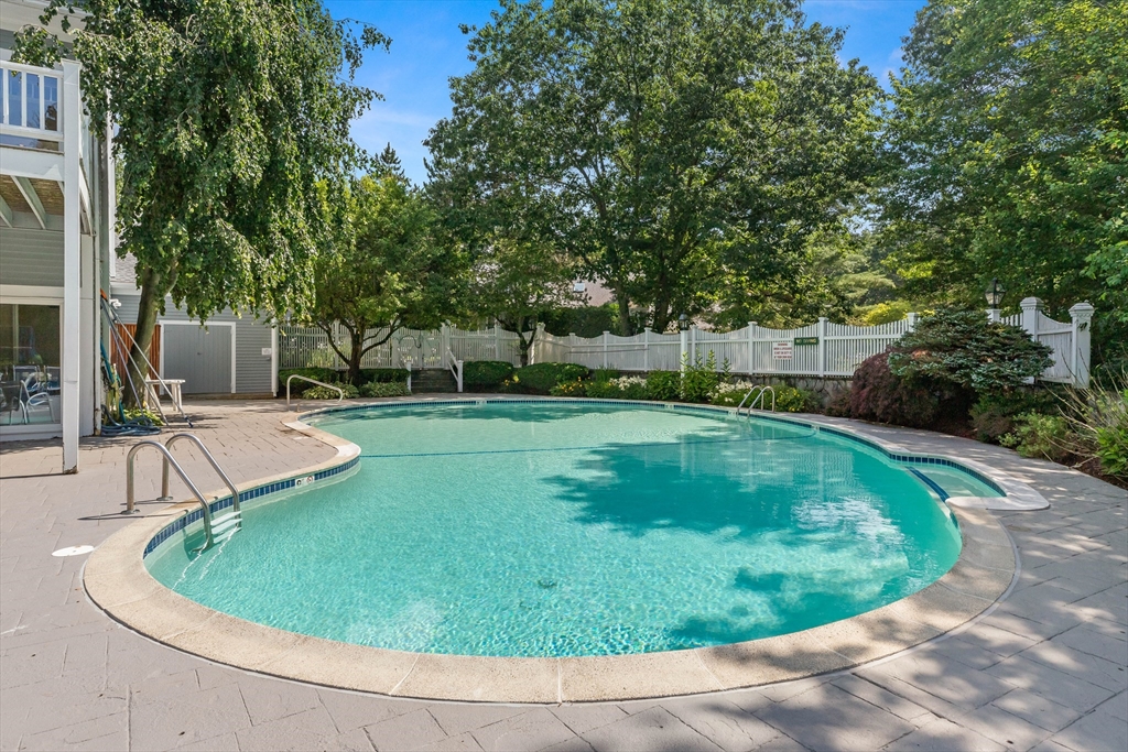13 Mills Point, Unit 13 Middleton, MA 01949 - Photo 32 of 42
