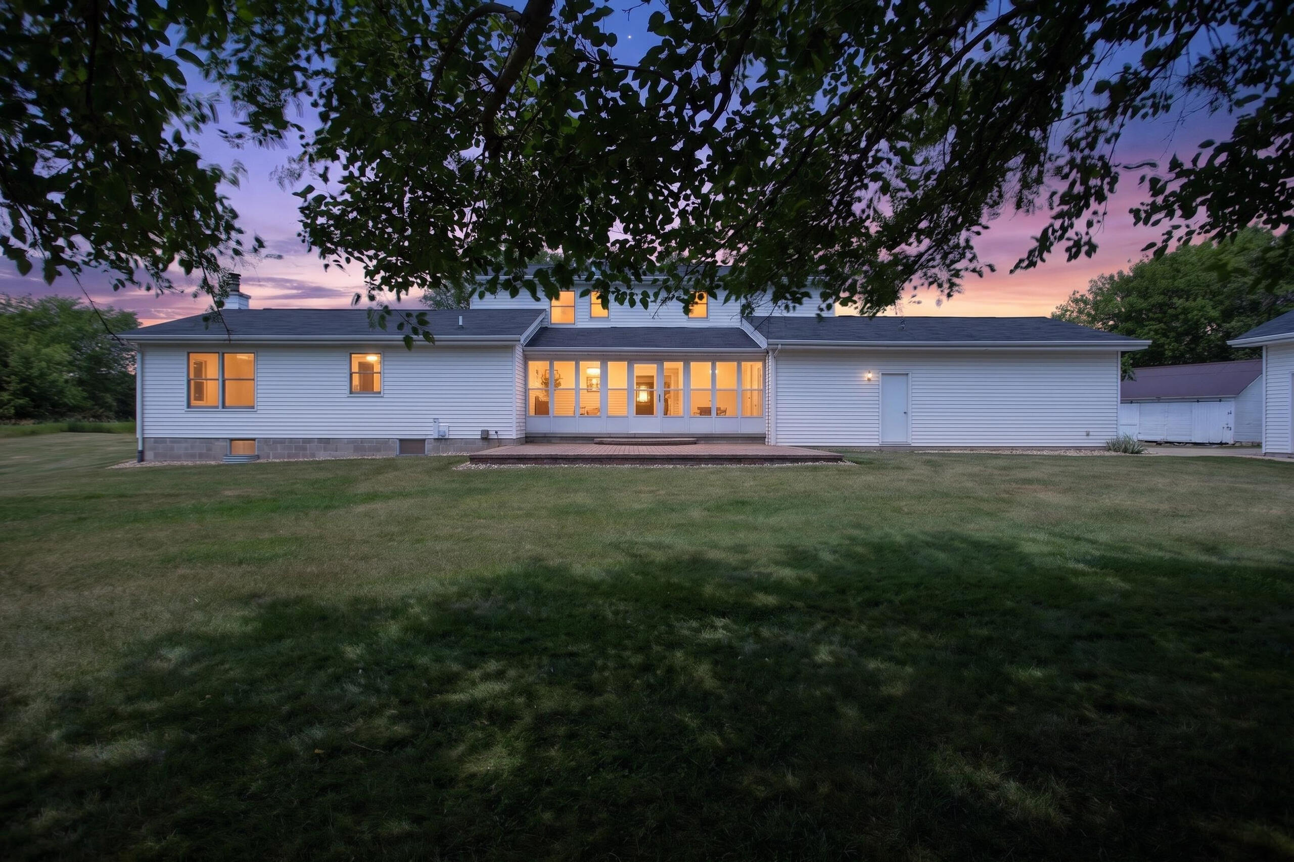 4001 Hoyer Road Jackson, MI 49201 - Photo 76 of 93 IMG_6870#twilight