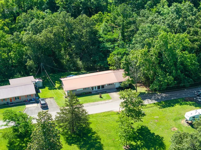 $189,500 | 53 Elm Street, Decaturville, TN 38329