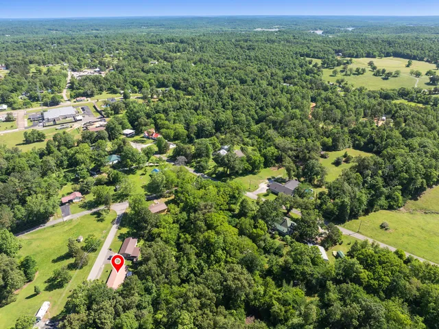 $189,500 | 53 Elm Street, Decaturville, TN 38329