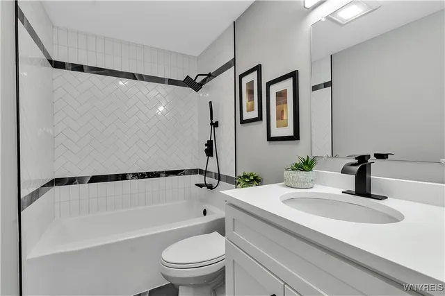 $275,000 | 4385 Twilight Lane, Hamburg, NY 14075