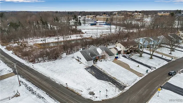 $275,000 | 4385 Twilight Lane, Hamburg, NY 14075