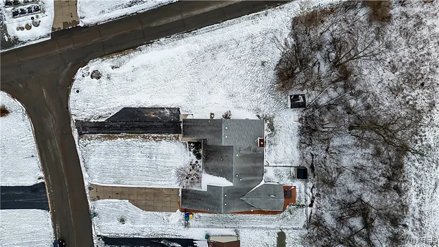 $275,000 | 4385 Twilight Lane, Hamburg, NY 14075