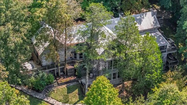 $3,495,000 | 658 Moore Road, Doyle, TN 38559