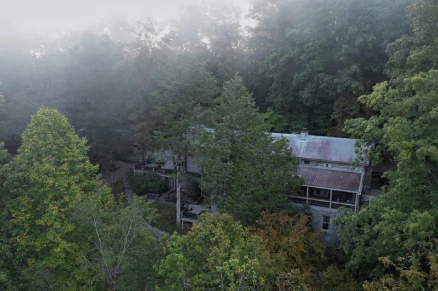 $3,495,000 | 658 Moore Road, Doyle, TN 38559