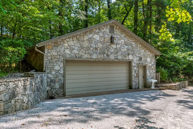 $3,495,000 | 658 Moore Road, Doyle, TN 38559
