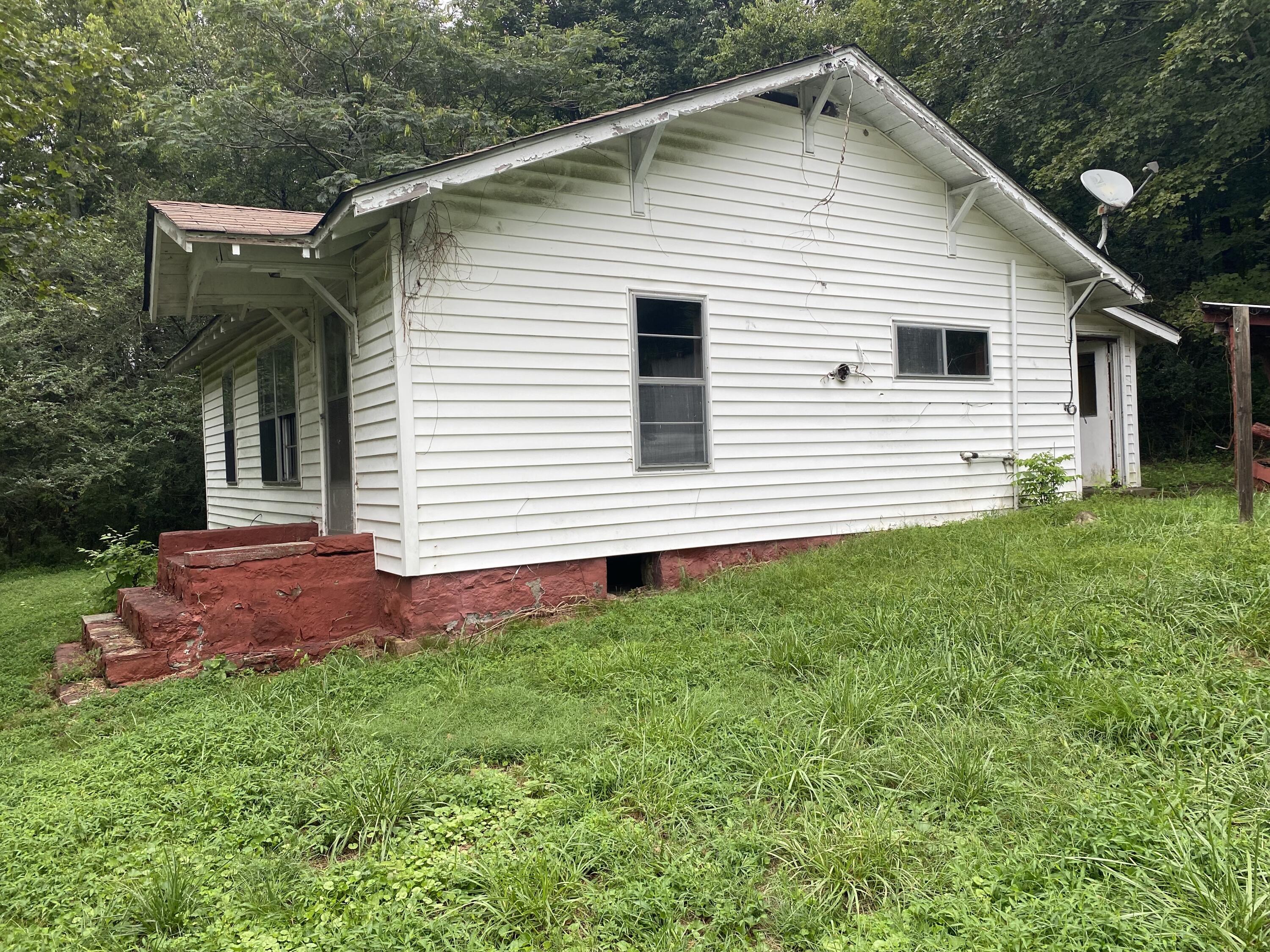 3865 West Cove Road Chickamauga, GA 30707 - Photo 3 of 5 3