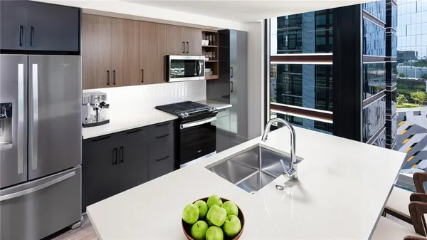 $3,542 | 1382 Peachtree Street Northeast, Unit B2, Atlanta, GA 30309