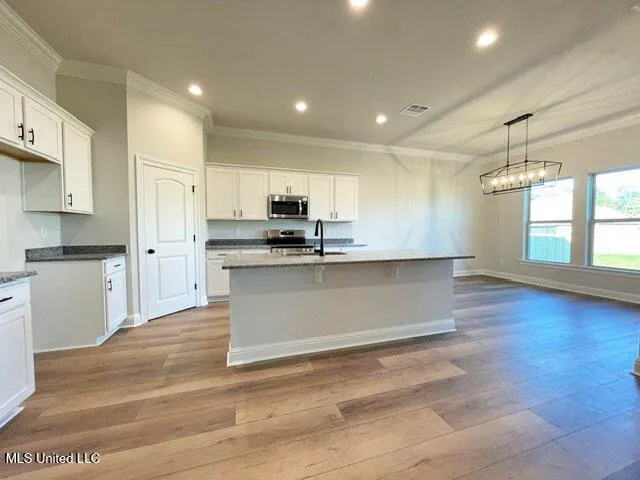 $332,890 | 10308 Caroline Drive, Gulfport, MS 39503