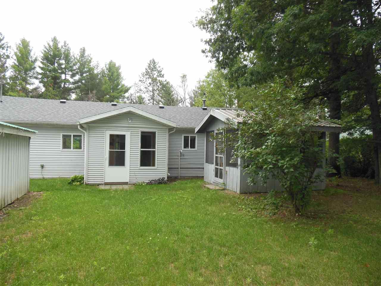 1253 East Stockwell Road Harrison, MI 48625 - Photo 11 of 32 Gallery Image 11