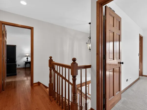 $600,000 | 3700 Charlemaine Drive, Aurora, IL 60504
