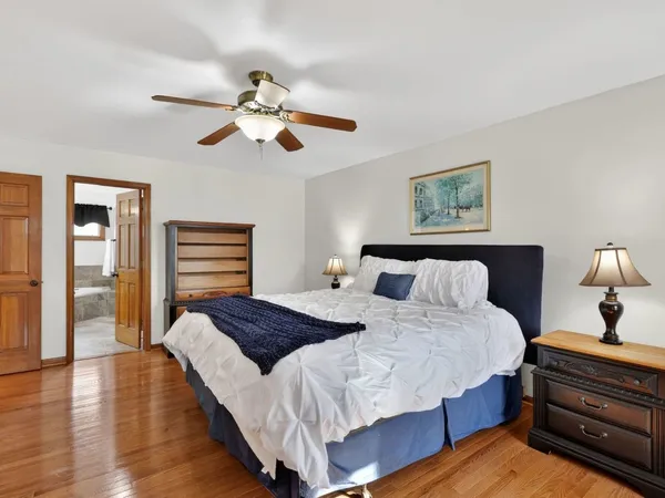 $600,000 | 3700 Charlemaine Drive, Aurora, IL 60504