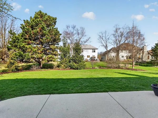 $600,000 | 3700 Charlemaine Drive, Aurora, IL 60504