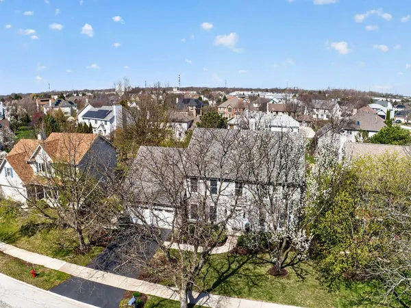 $600,000 | 3700 Charlemaine Drive, Aurora, IL 60504