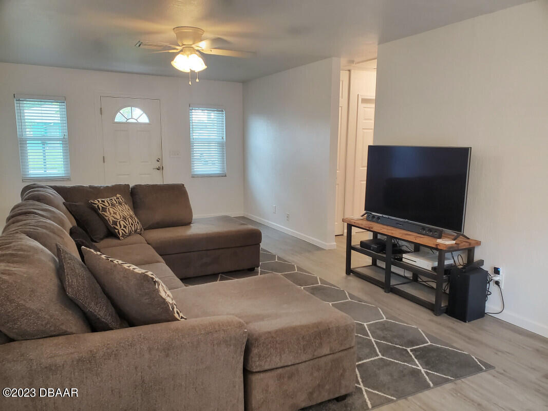 11 Raintree Drive Port Orange, FL 32127 - Photo 8 of 30 8