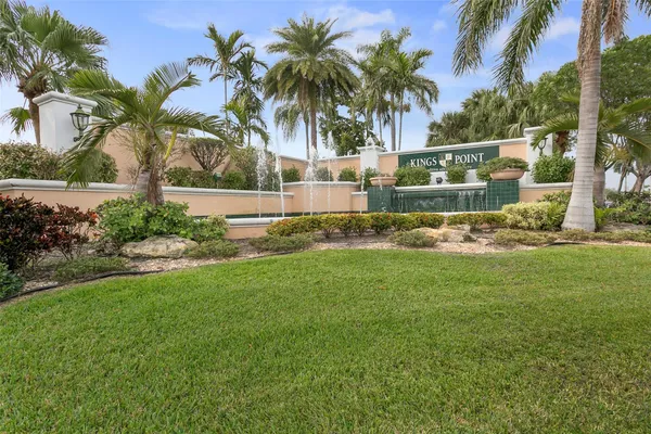 $188,000 | 9551 Weldon Circle, Unit 404, Fort Lauderdale, FL 33321