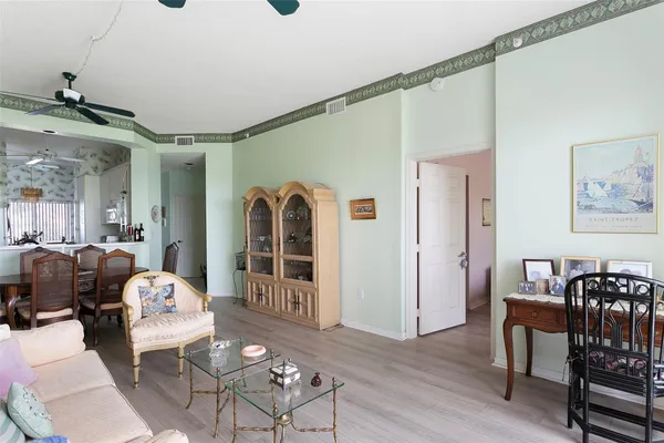 $188,000 | 9551 Weldon Circle, Unit 404, Fort Lauderdale, FL 33321