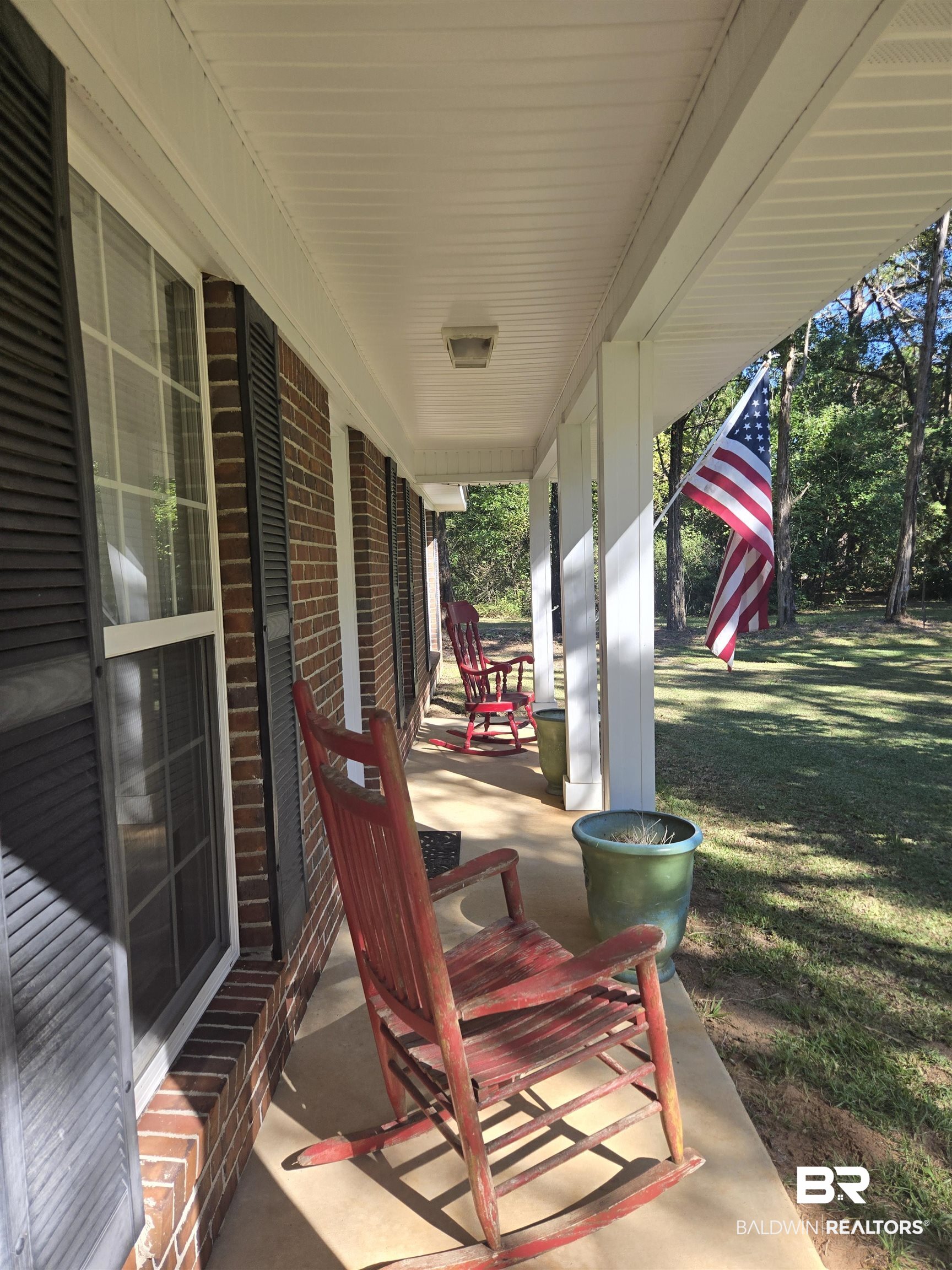 2554 Riverside Drive Mobile, AL 36605 - Photo 29 of 43 Porch featuring a yard