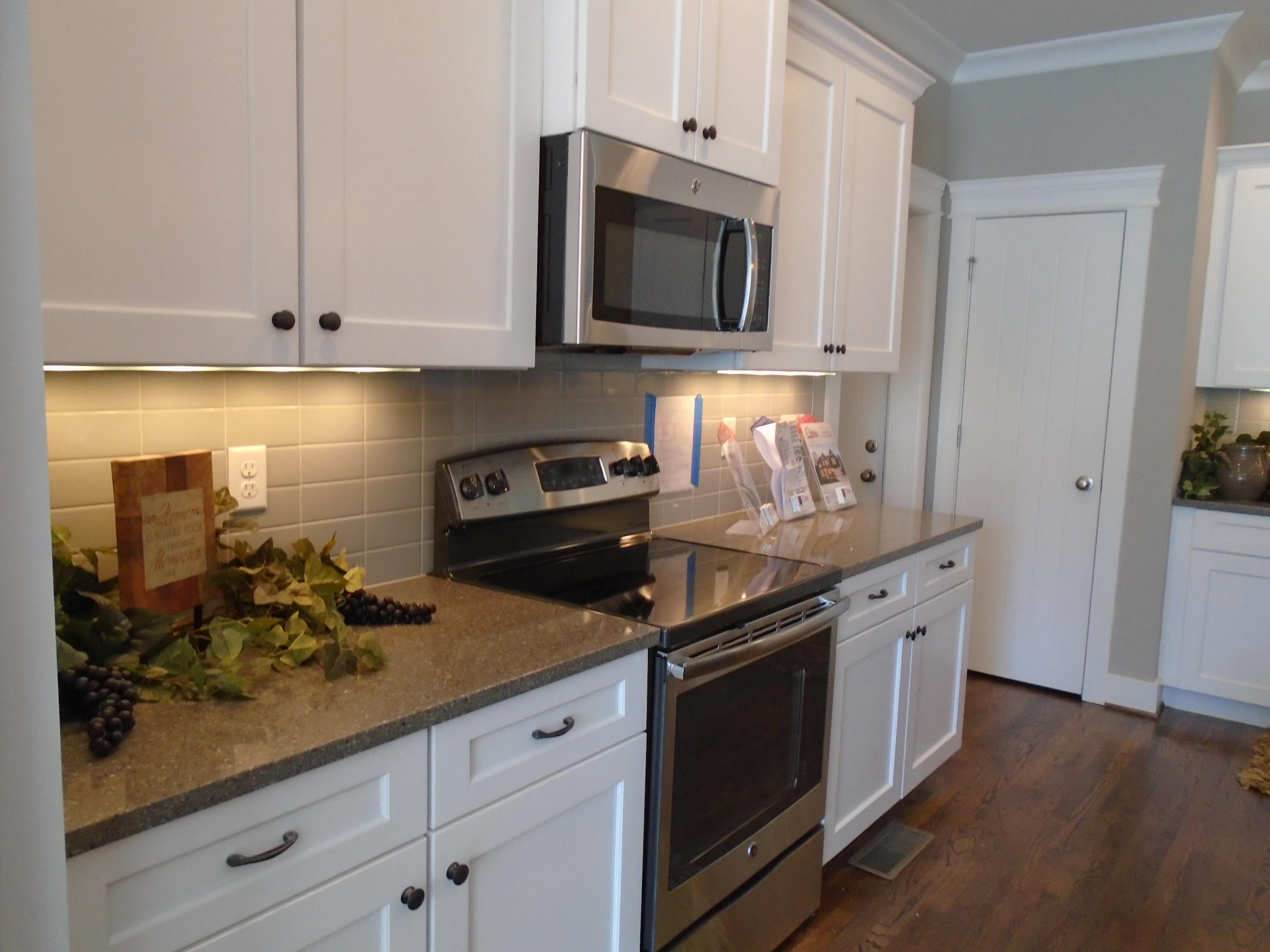 984 Little Sorrel Road, Unit 504 Hixson, TN 37343 - Photo 8 of 37 DSC03273