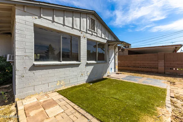 $227,500 | 12434 North 111th Drive, Youngtown, AZ 85363