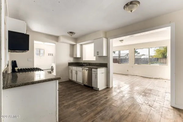 $227,500 | 12434 North 111th Drive, Youngtown, AZ 85363