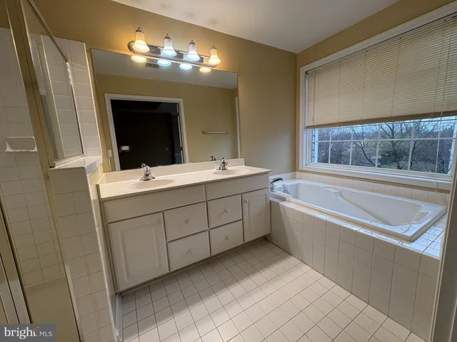 $3,000 | 8935 Singleleaf Circle, Lorton, VA 22079