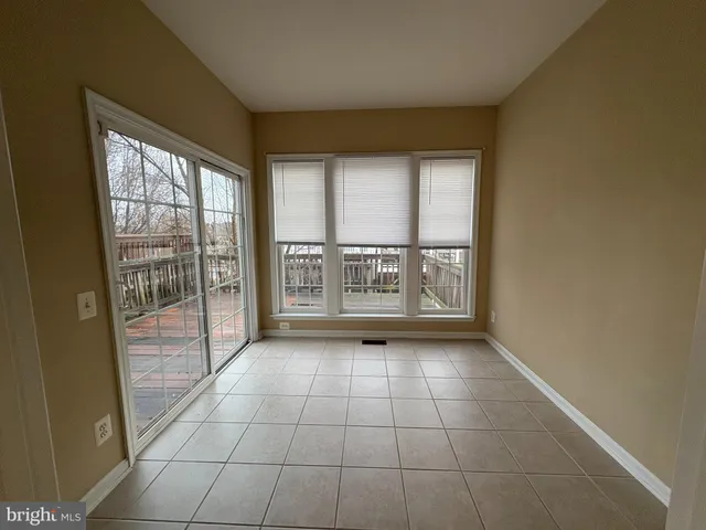 $3,000 | 8935 Singleleaf Circle, Lorton, VA 22079