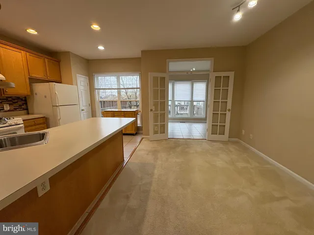 $3,000 | 8935 Singleleaf Circle, Lorton, VA 22079