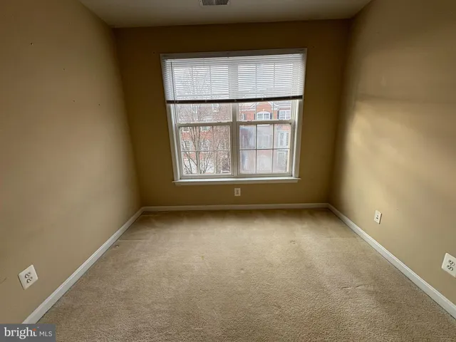 $3,000 | 8935 Singleleaf Circle, Lorton, VA 22079