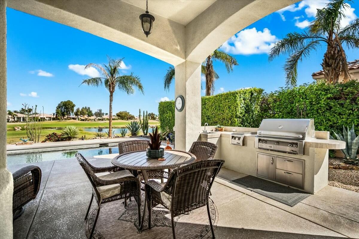 82 Vía Las Flores Rancho Mirage, CA 92270 - Photo 28 of 56 tempImage4SIBz4