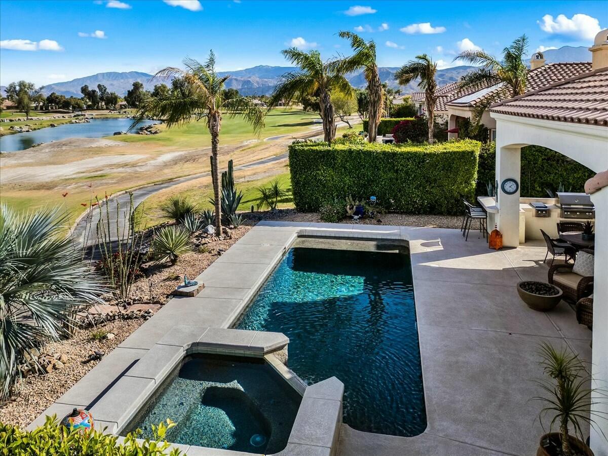 82 Vía Las Flores Rancho Mirage, CA 92270 - Photo 54 of 56 tempImage1NEkjI