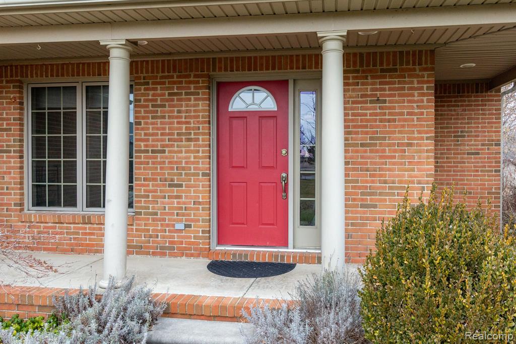 9134 Groh Road Grosse Ile, MI 48138 - Photo 4 of 61 Gallery Image 4